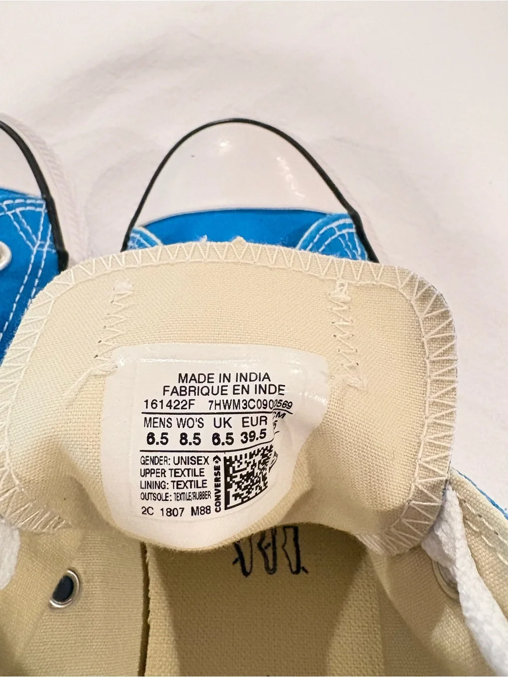 Converse Kids Low-Top Canvas Sneakers in Bright Blue with White Laces